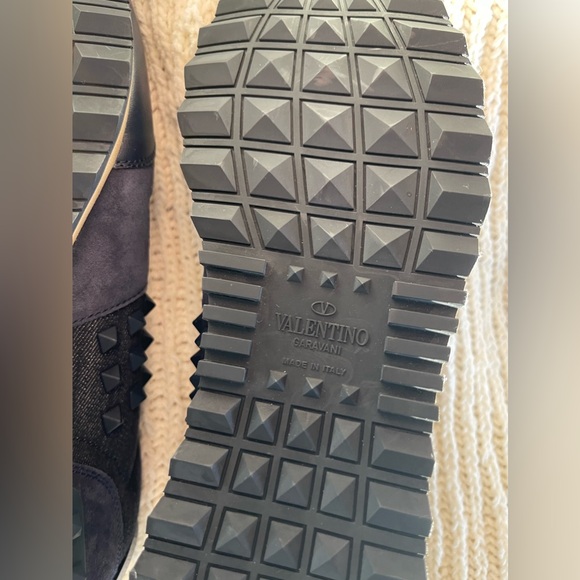 Brand new Valentino sneakers - Picture 10 of 10